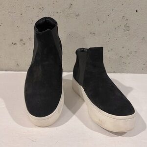 Vince Black Suede Slip-On Sneaker - Size 7